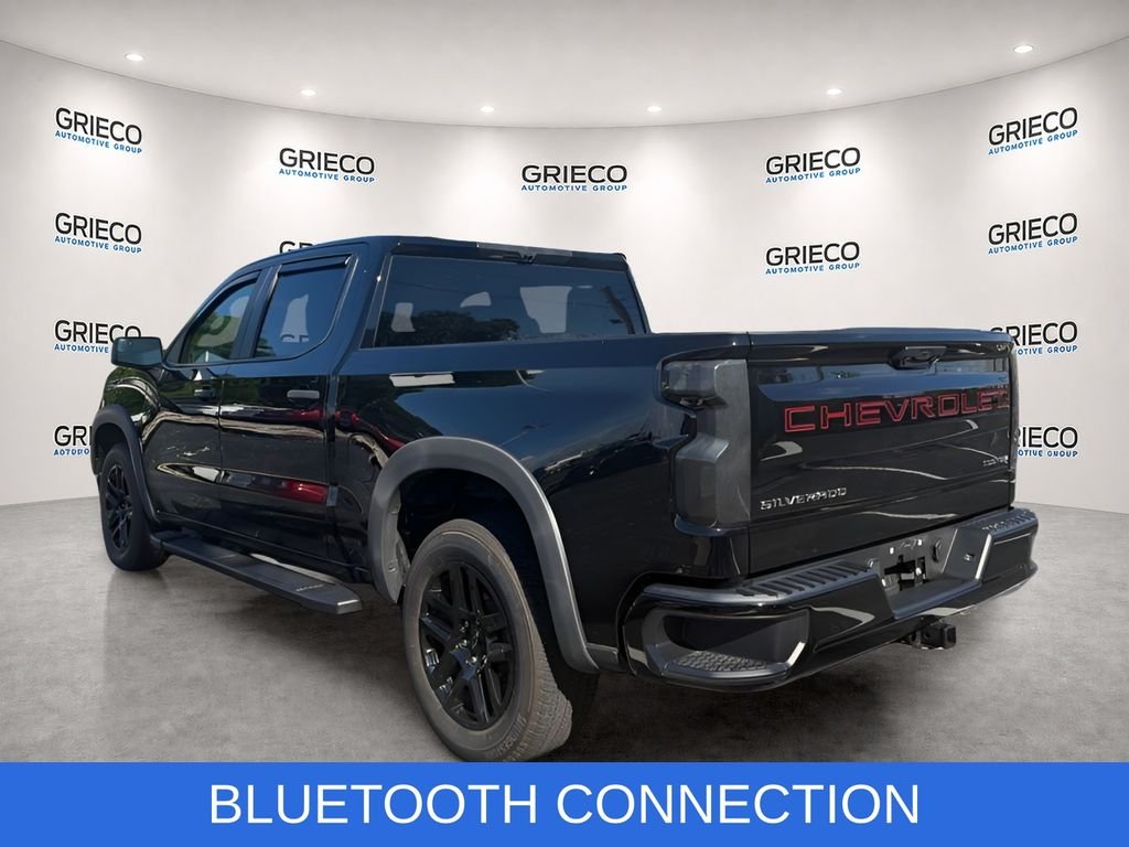 Used 2024 Black Chevrolet Custom image 5