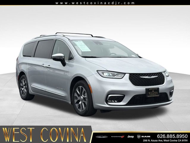 2023 Chrysler Pacifica Hybrid Pinnacle
