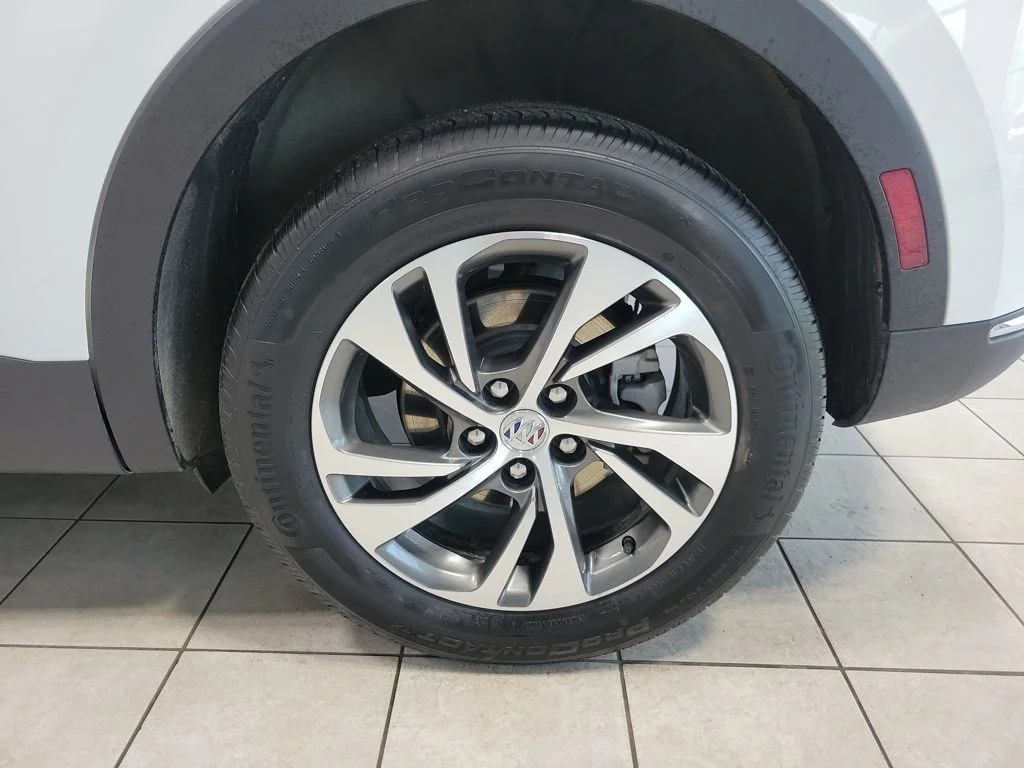 2022 Buick Envision Essence - Photo 47