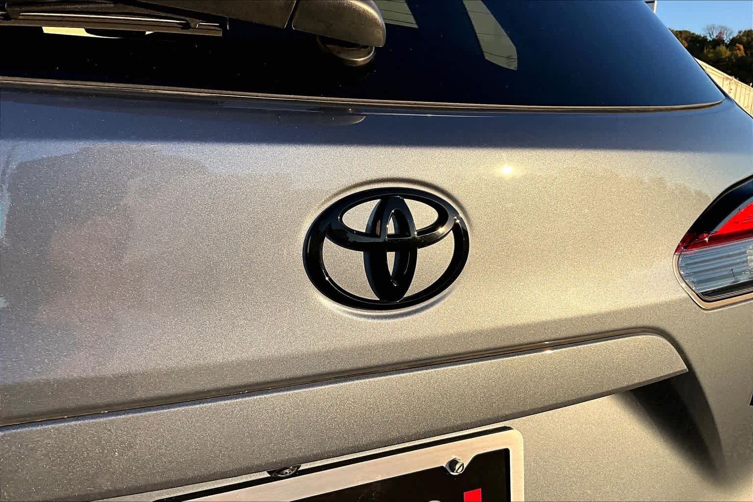 Used 2024 Celestite Toyota Hybrid XSE image 30
