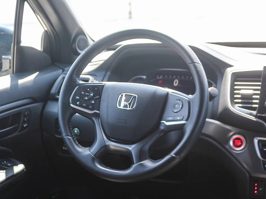2025 Honda Passport EX-L - Photo 44