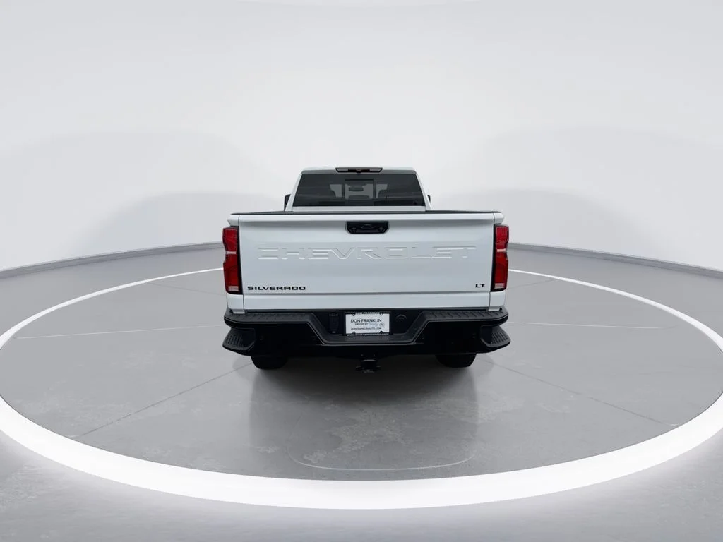 Used 2026 White Chevrolet LT image 7