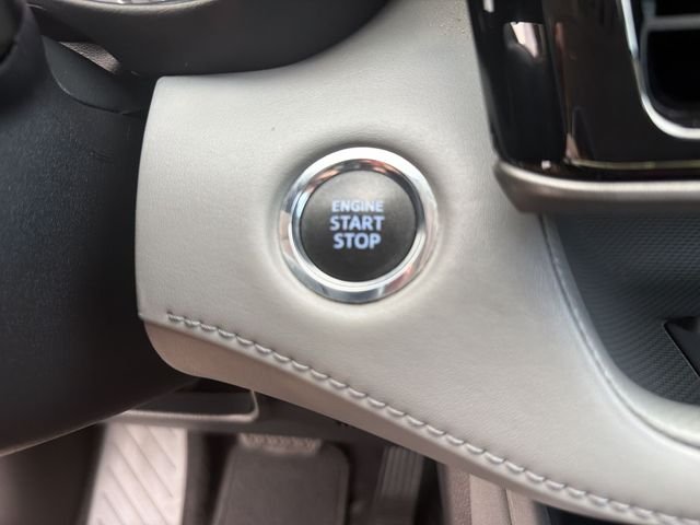 Used 2022 Black Toyota XLE image 15