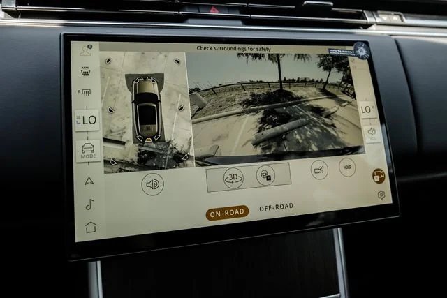 2026 Land Rover Range Rover SE - Photo 26