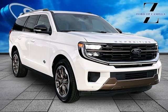 Used 2025 White Ford King Ranch image 10