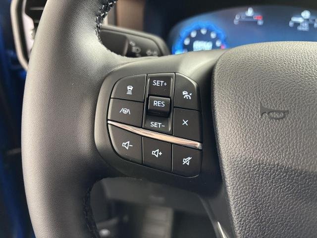 New 2025 Velocity Blue Metallic Ford Outer Banks® image 30