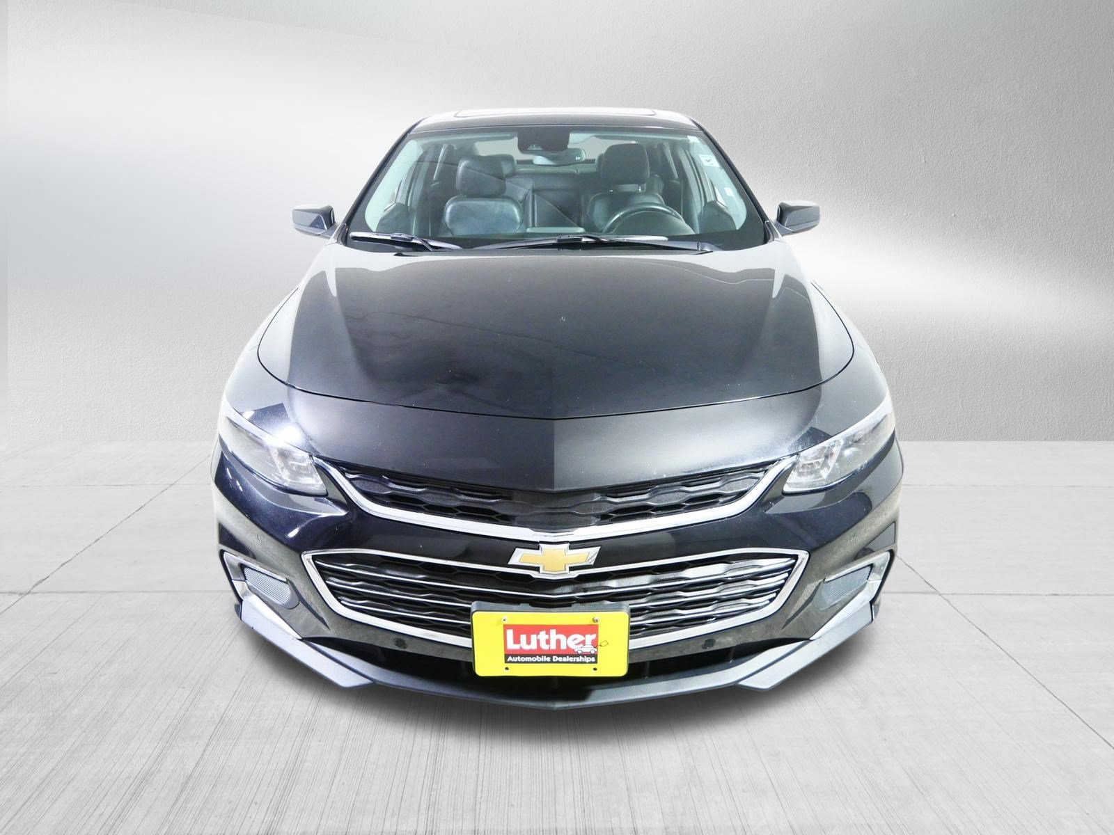 Used 2017 Chevrolet Malibu Premier with VIN 1G1ZH5SX8HF287631 for sale in Brooklyn Center, MN