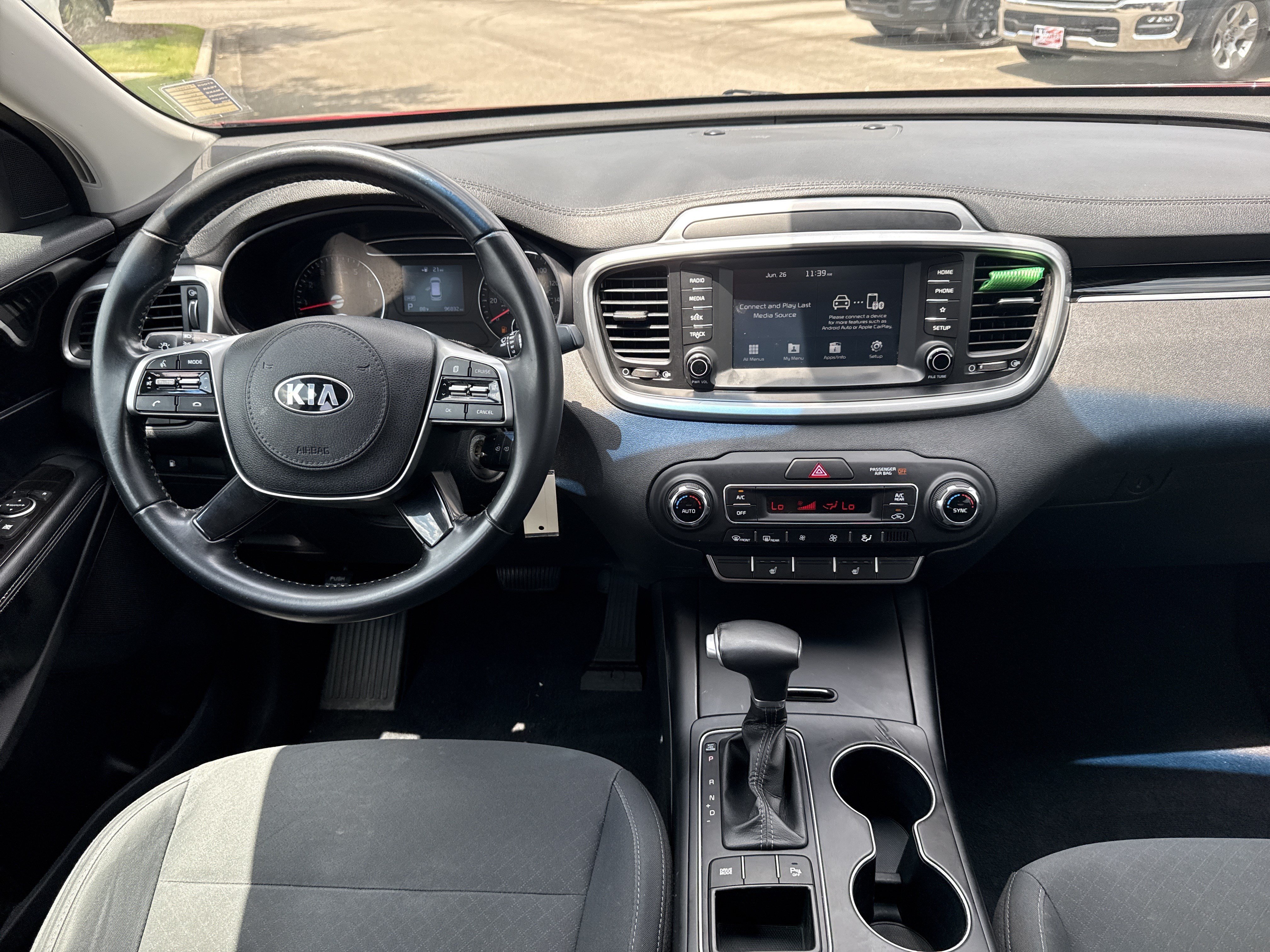 Used 2019 Passion Red Kia S V6 image 21