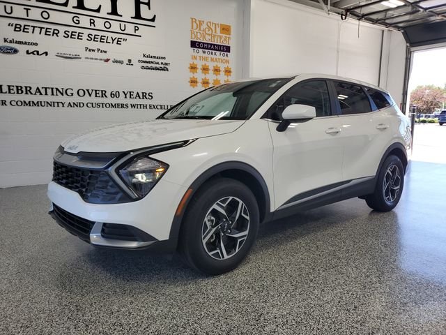 Used 2023 White Kia LX image 2