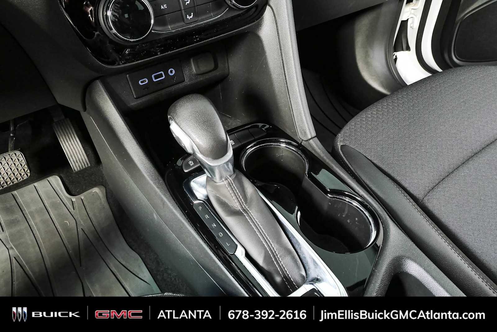 Used 2023 Summit White Buick Preferred image 16