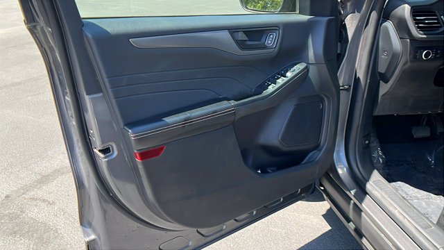 Used 2024 Gray Ford Active image 15