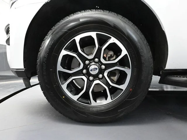 2024 Ford Expedition XLT - Photo 18