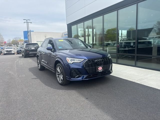 2024 Audi Q3 45 TFSI S Line Premium Plus quattro's photo