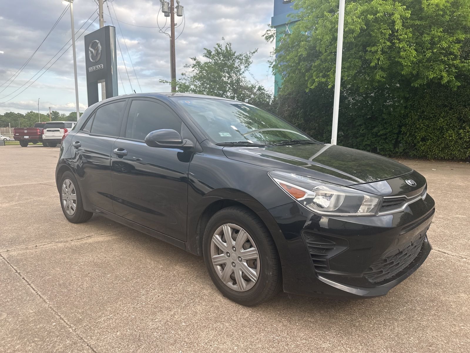 Aurora Black 2021 Kia Rio5 Hatchback