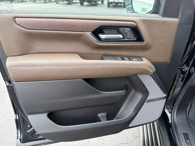 New 2026 Onyx Black GMC Denali Ultimate image 12