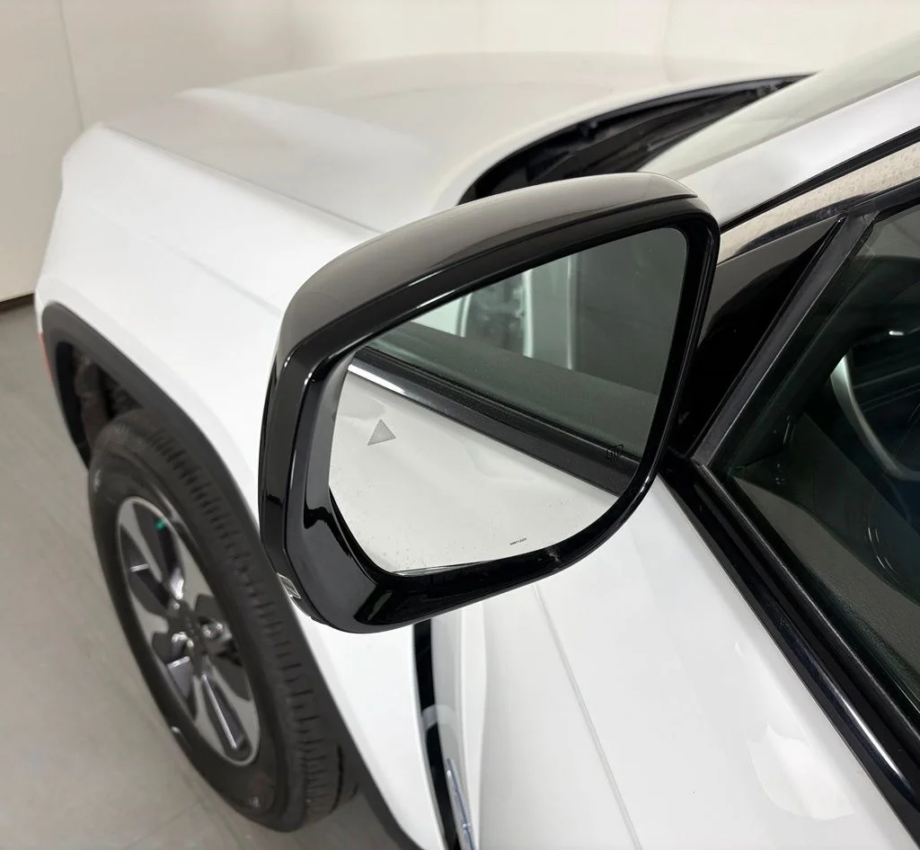 Used 2024 White Jeep 4xe image 16