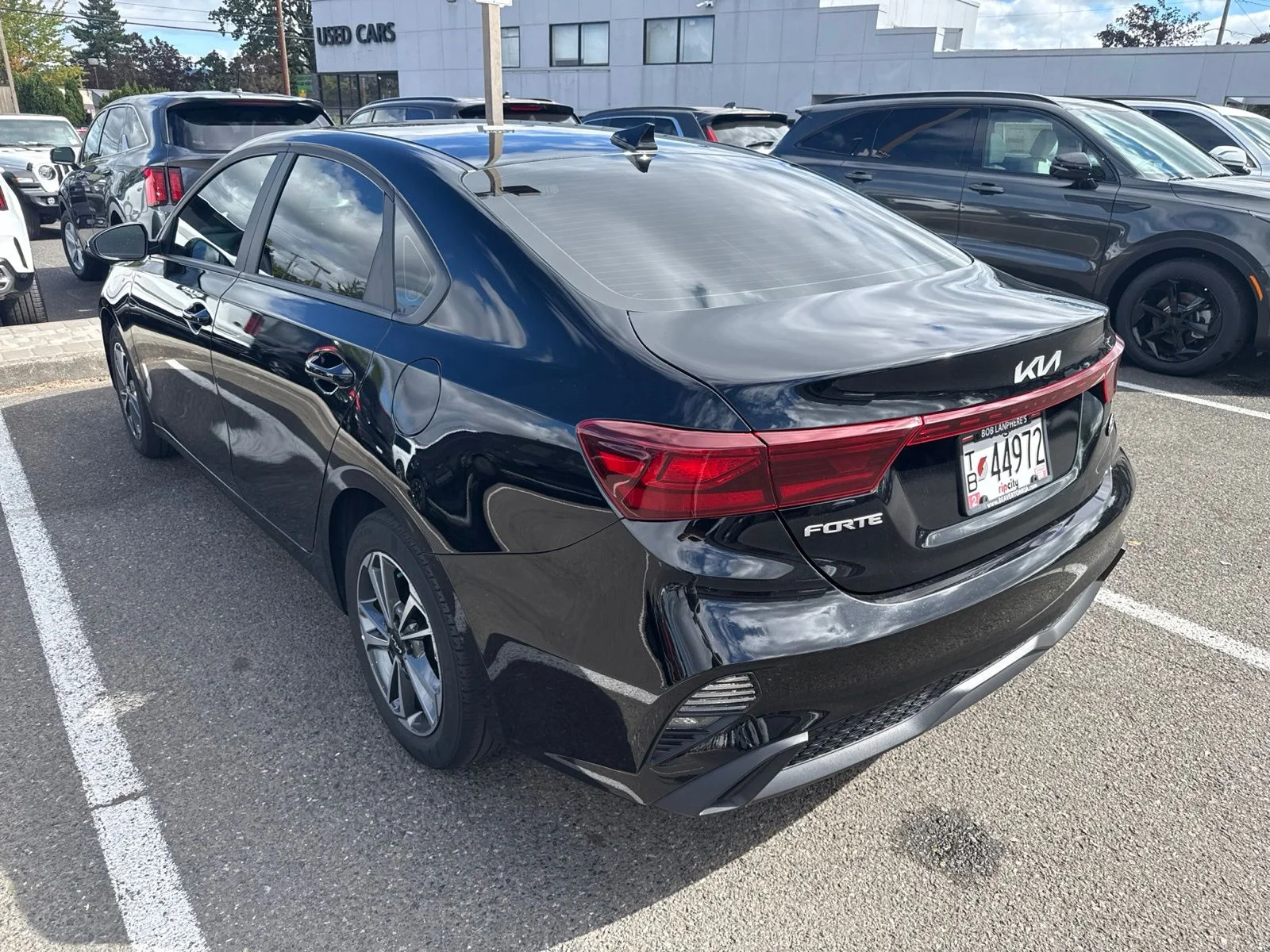 Used 2024 Aurora Black Kia LXS image 4