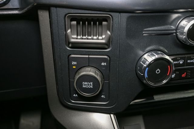Used 2026  Ford Lariat image 30