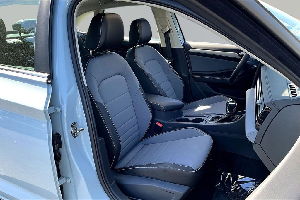 New 2026 Gray Volkswagen 1.5T SE image 29