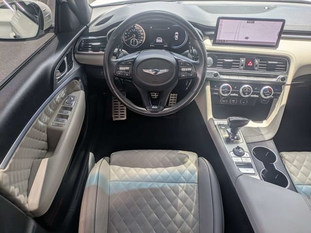 Used 2023 White Genesis 3.3T image 15