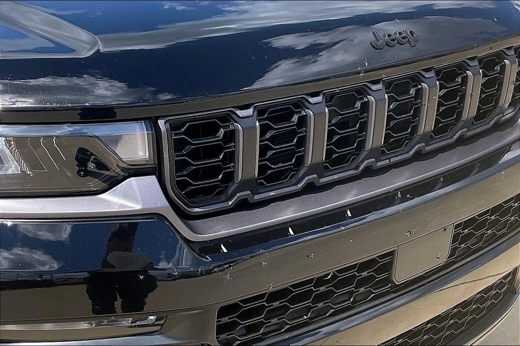 Used 2026 Black Jeep Limited image 31