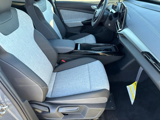 New 2026 Pure Gray Volkswagen Pro image 18