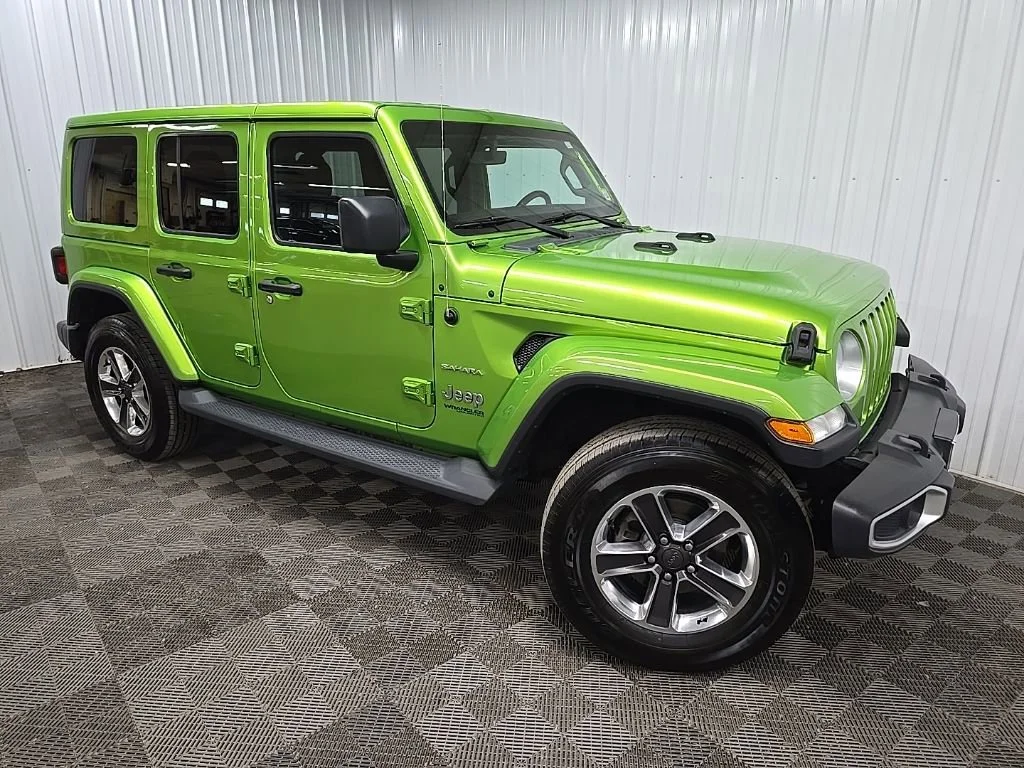 Used 2020 Gr Jeep Sahara image 7