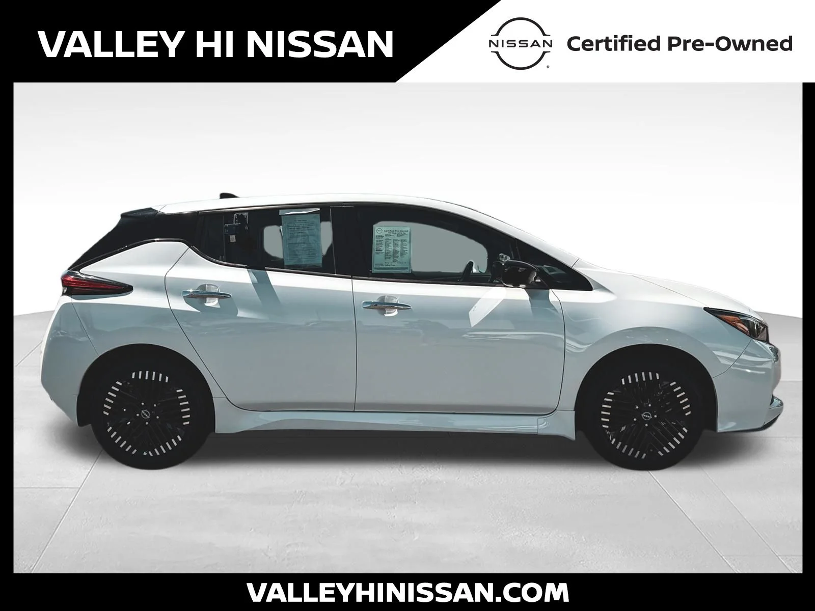 Used 2024 Black Nissan SV Plus image 8