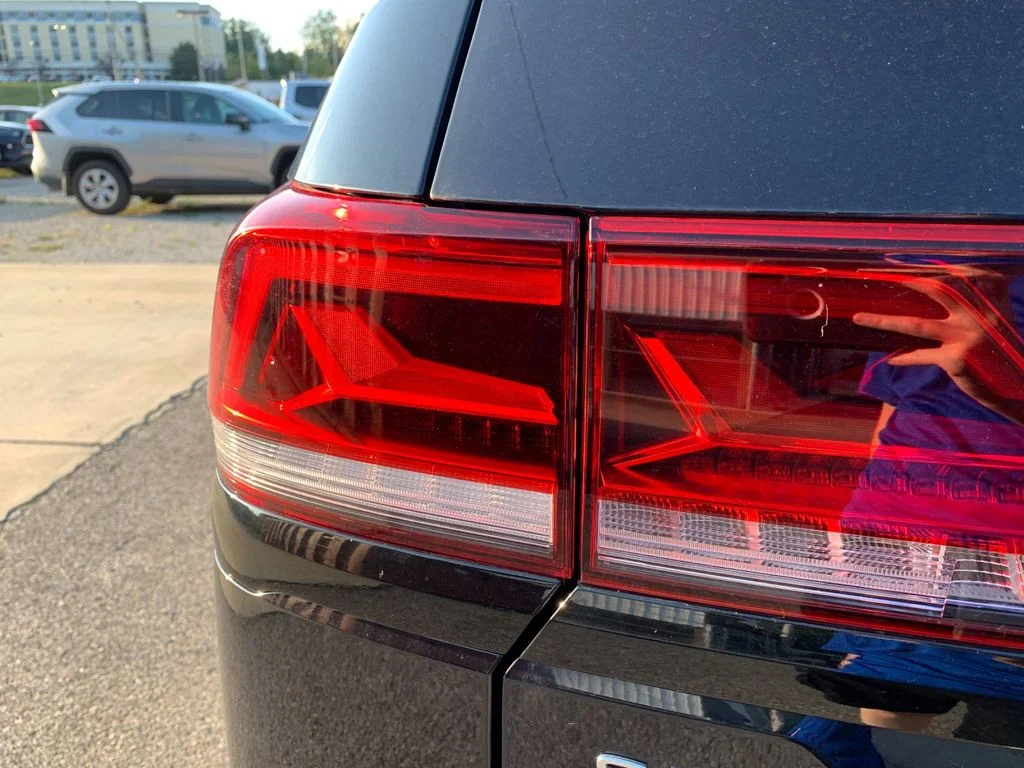 Used 2025  Volkswagen 2.0T Peak Edition image 34