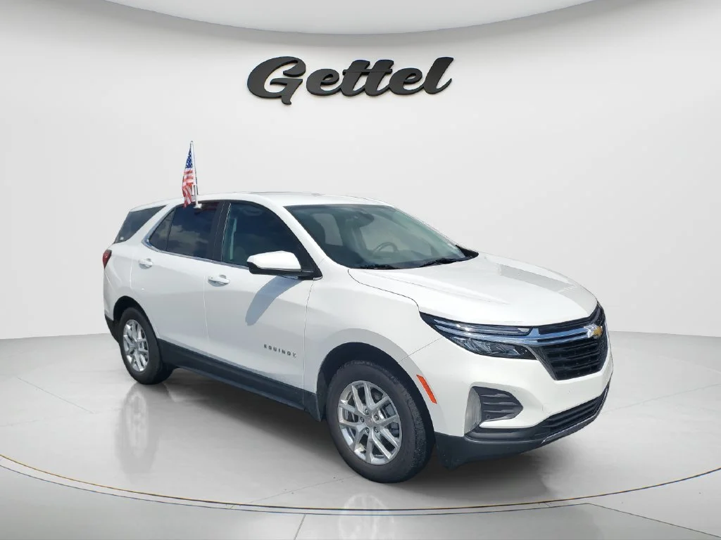 Used 2024 White Chevrolet LT image 3