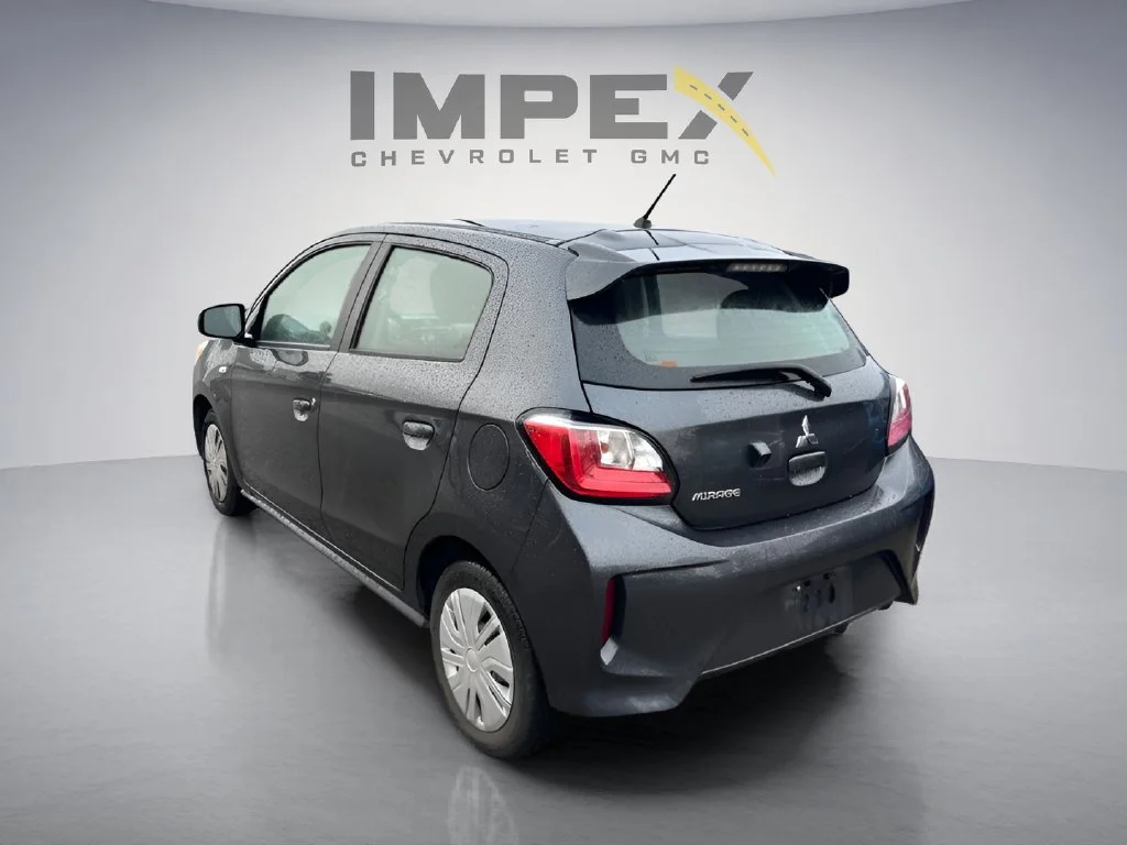 Used 2024 Silver Mitsubishi ES image 3