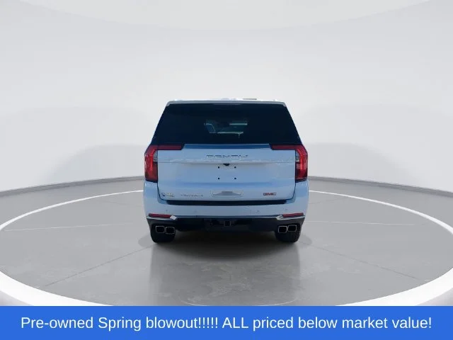 Used 2025 White GMC Denali image 7