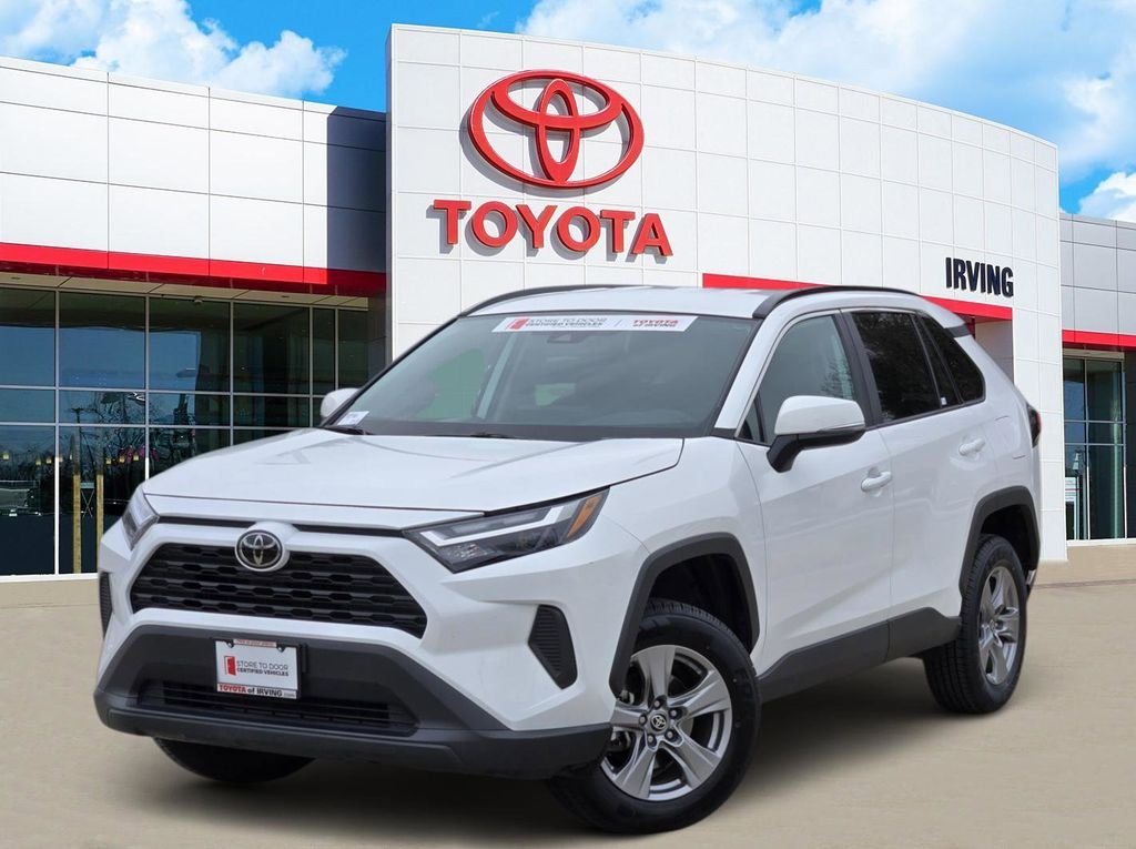 2024 Toyota RAV4 XLE