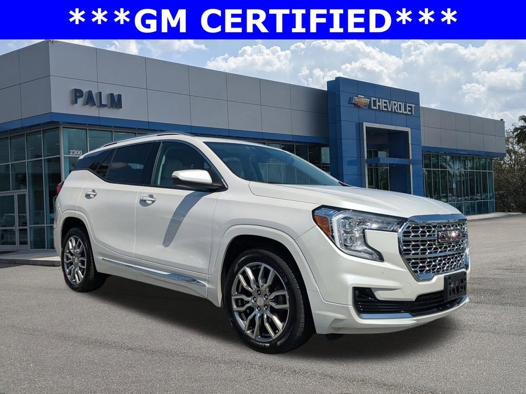 2022 GMC Terrain Denali AWD's photo