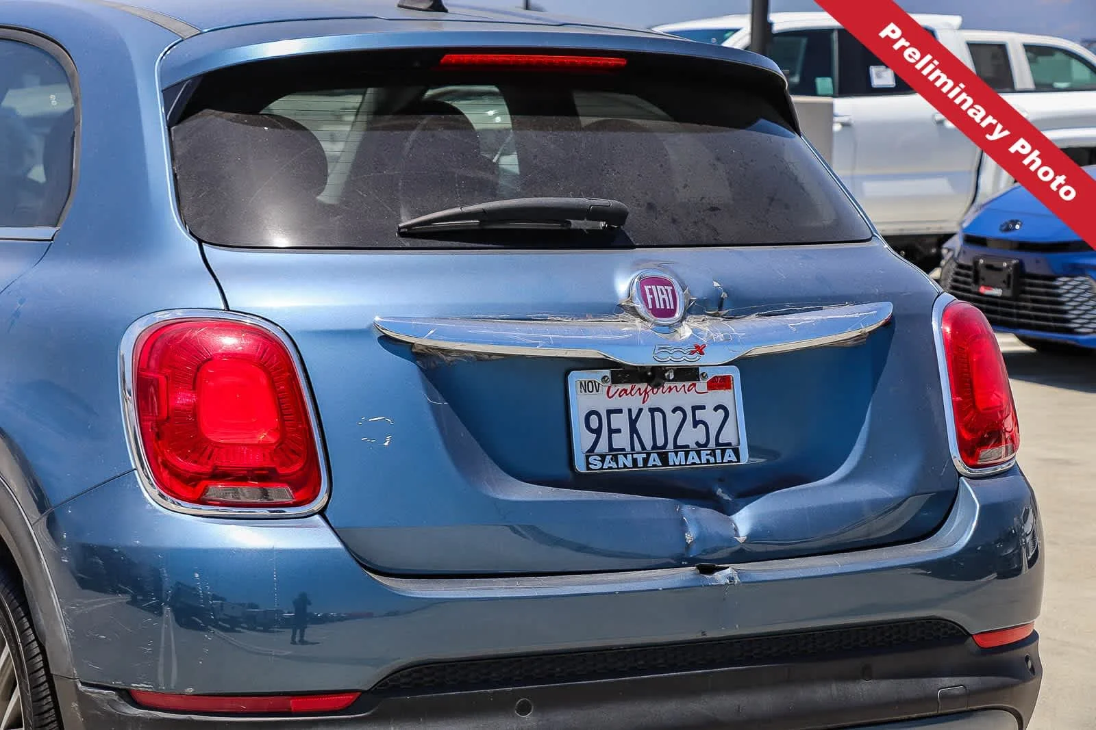 Used 2017 Blue Sky Metallic FIAT Lounge image 9