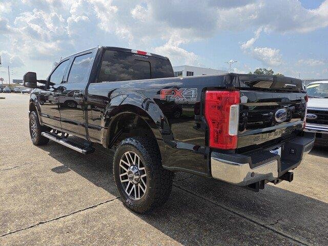Used 2019 Agate Black Metallic Ford LARIAT image 3