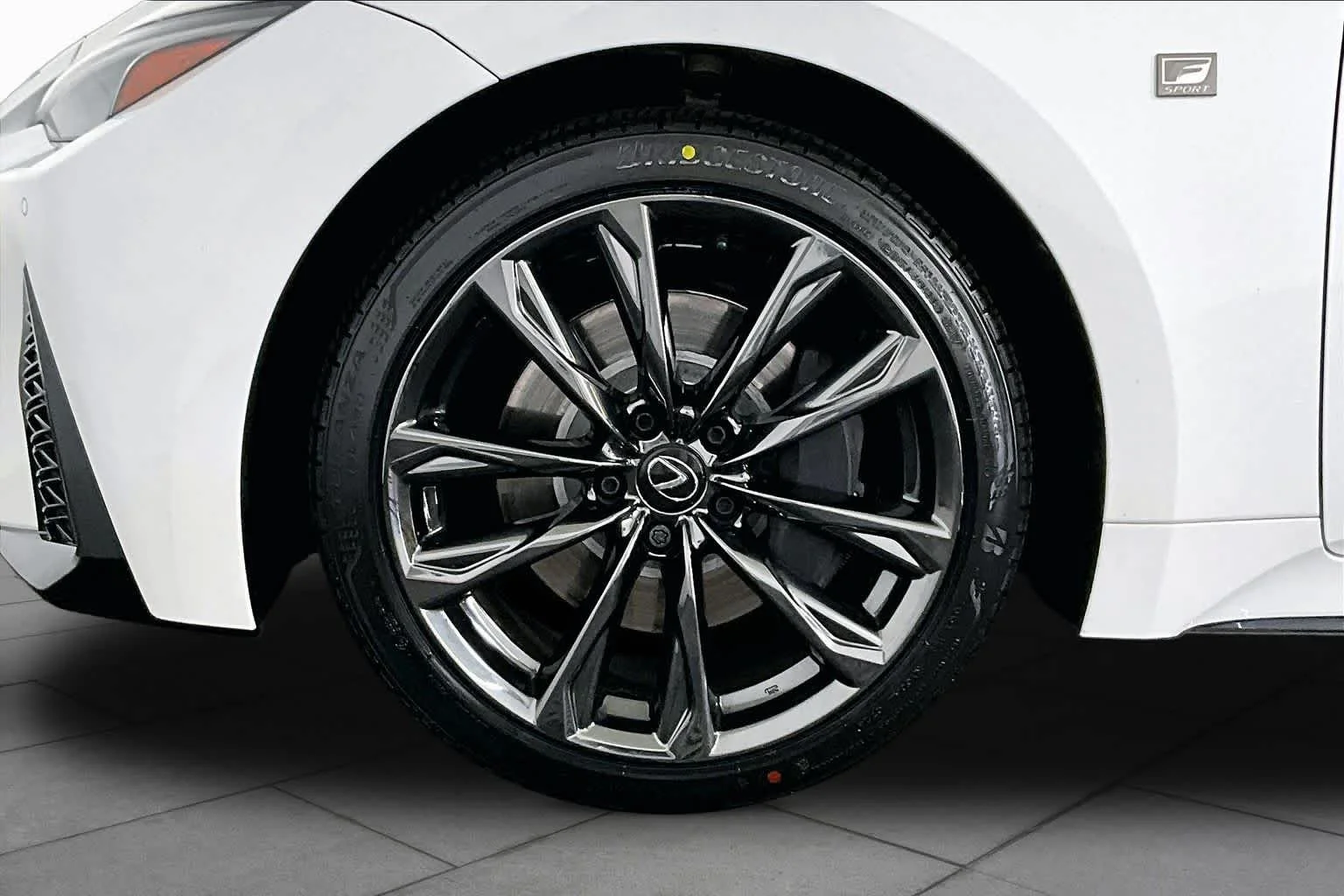 Certified Used 2025 Ultra White Lexus F SPORT image 11