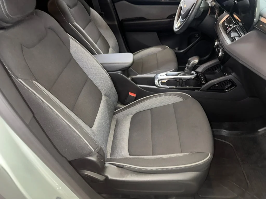 Certified Used 2025 Cacti Green Chevrolet LT image 32