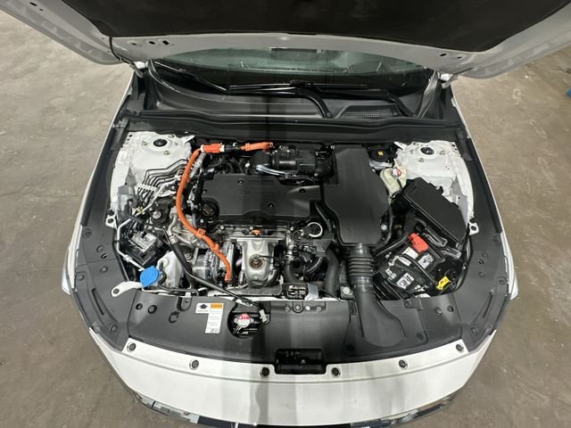 Certified Used 2022 White Honda Touring image 22