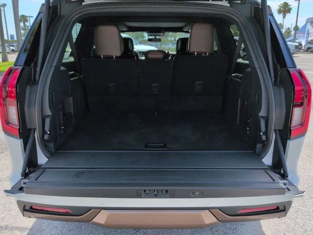 New 2026 White Ford King Ranch image 13