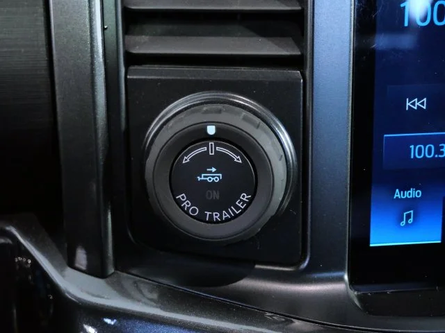 Certified Used 2022 Gray Ford XLT image 26