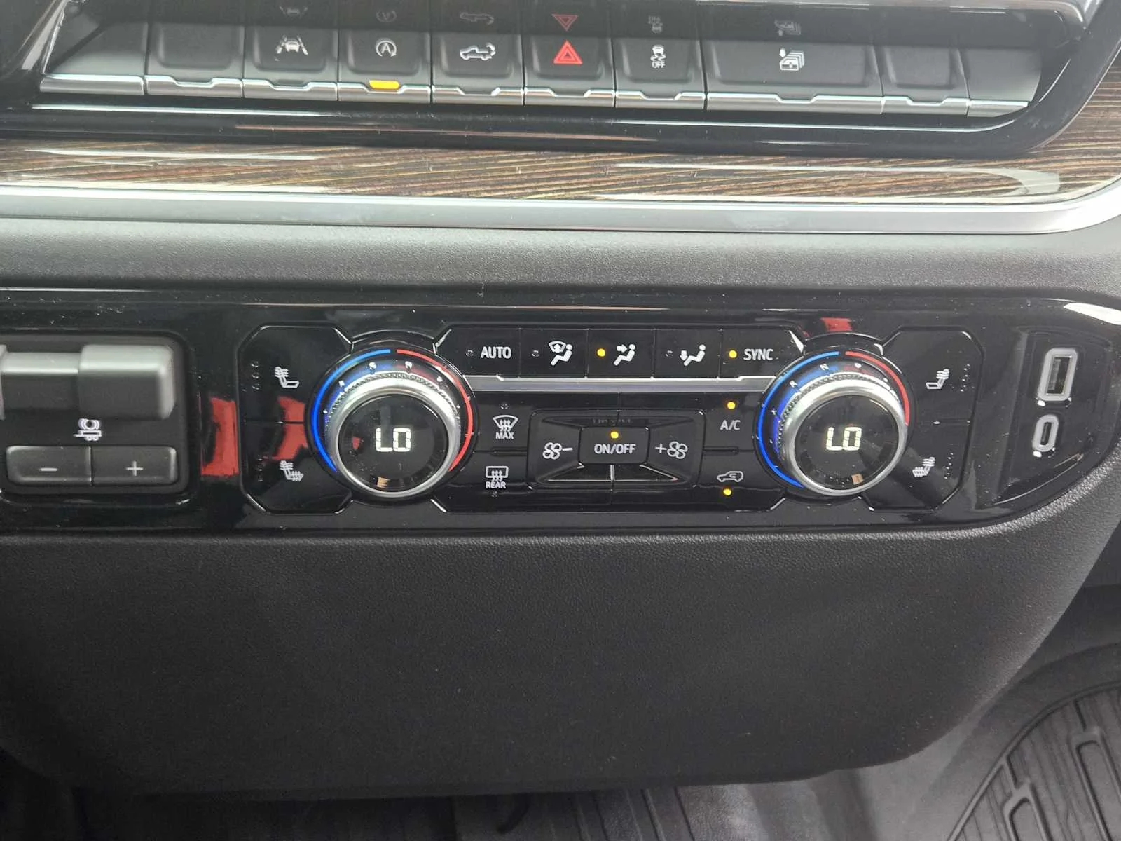 2026 GMC Sierra 1500 Elevation - Photo 13