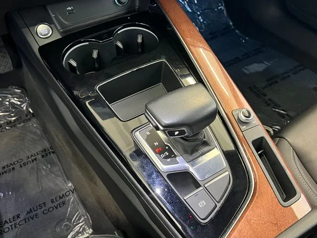 Used 2022 Brilliant Black Audi Premium image 29