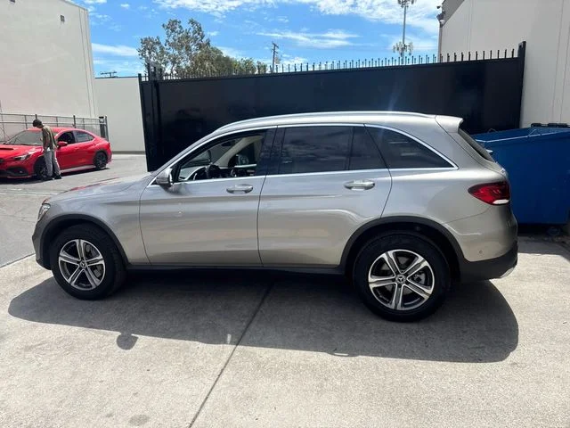 Used 2021 Silver Mercedes-Benz GLC 300 image 7