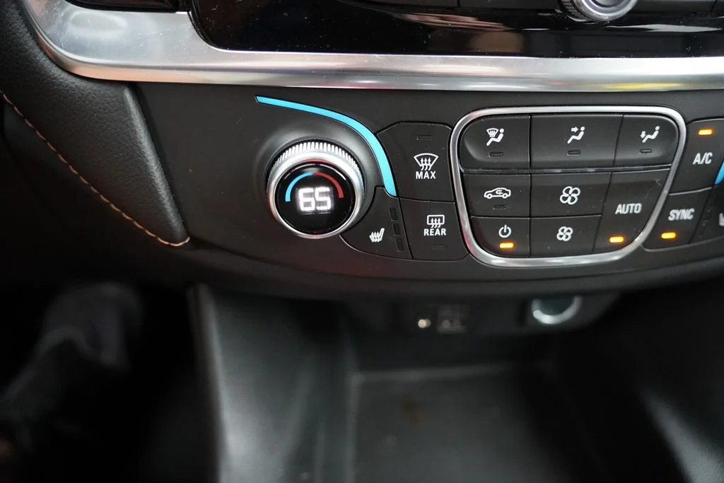 Used 2020 Satin Steel Metallic Chevrolet RS image 5