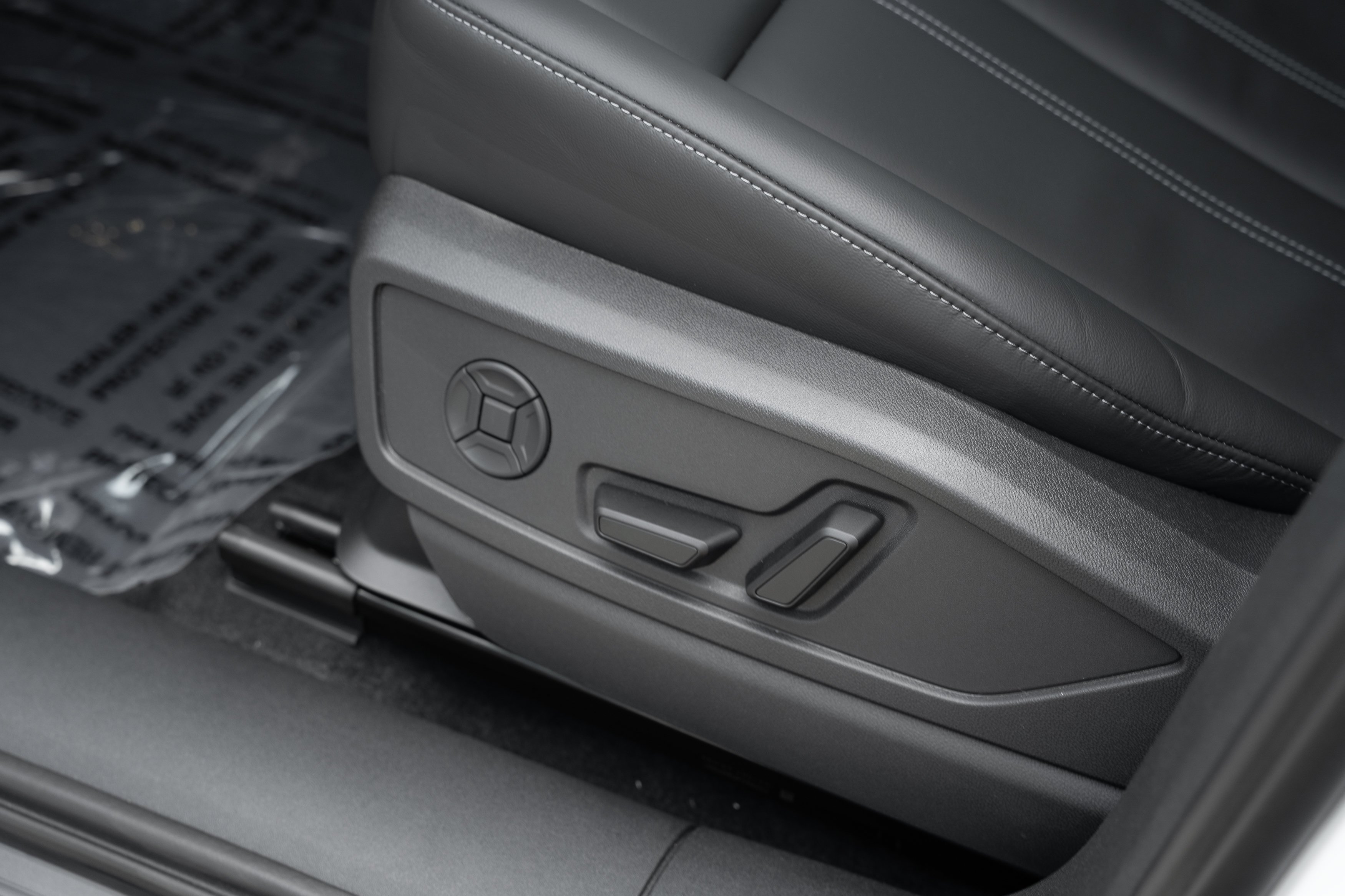 New 2026 Glacier Audi Premium Plus image 17