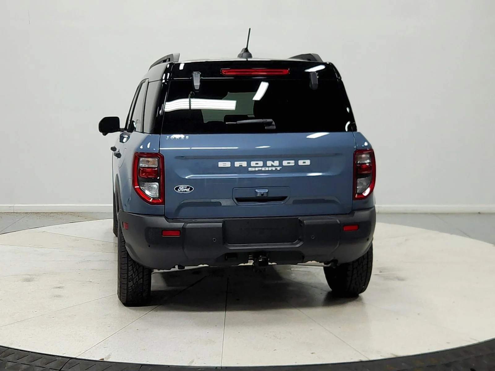New 2026 Gray Ford Badlands image 7