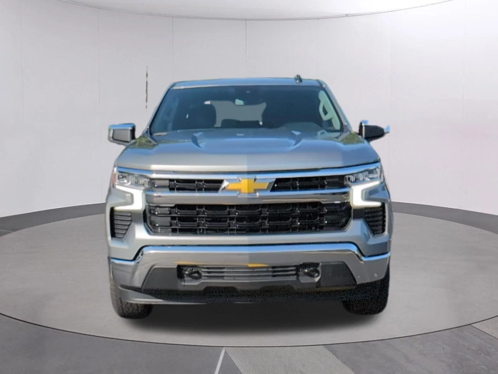 Used 2025 Sterling Gray Metallic Chevrolet LT image 10