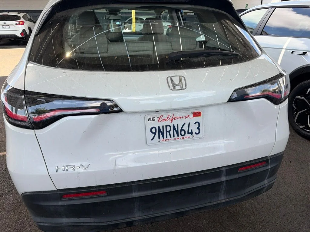 Used 2024  Honda LX image 19