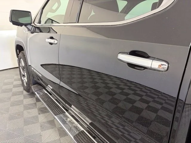 2026 GMC Sierra 1500 SLT - Photo 9